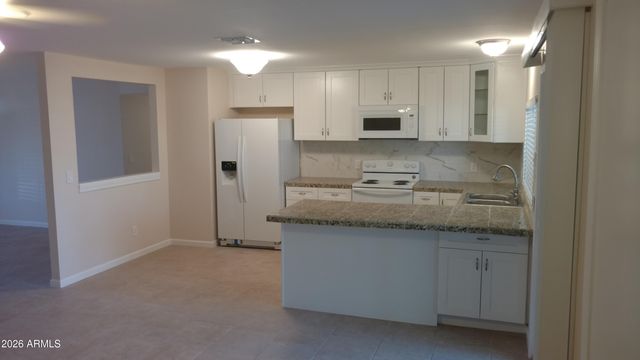 4030 E Windrose Drive, Phoenix, AZ 85032