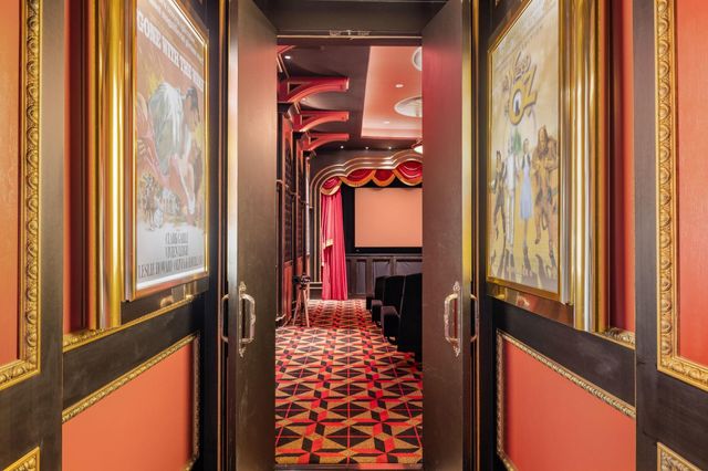 5412 Sturbridge Drive, Houston, TX 77056