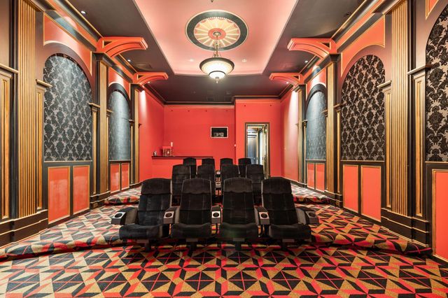 5412 Sturbridge Drive, Houston, TX 77056