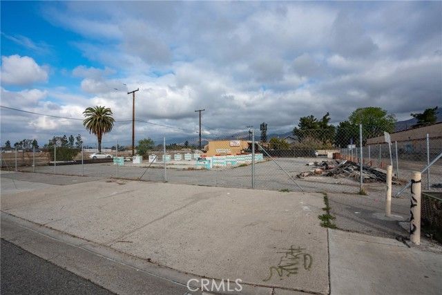 26468 Baseline Street, Highland, CA 92346