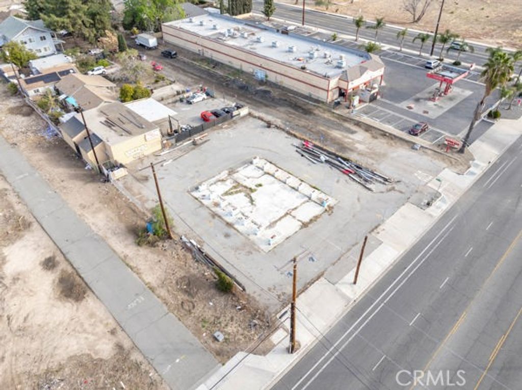 26468 Baseline Street, Highland, CA 92346