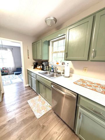 200 Berkley Lane, Frankfort, KY 40601