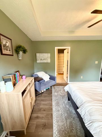 200 Berkley Lane, Frankfort, KY 40601