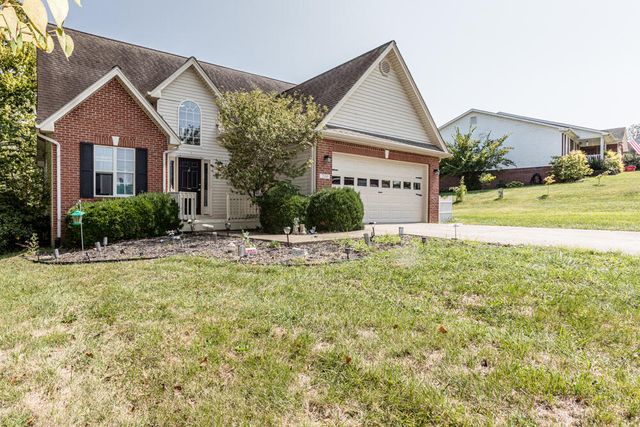200 Berkley Lane, Frankfort, KY 40601