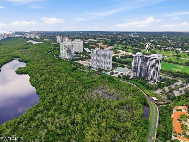 6825 Grenadier BLVD 1102, Naples, FL 34108