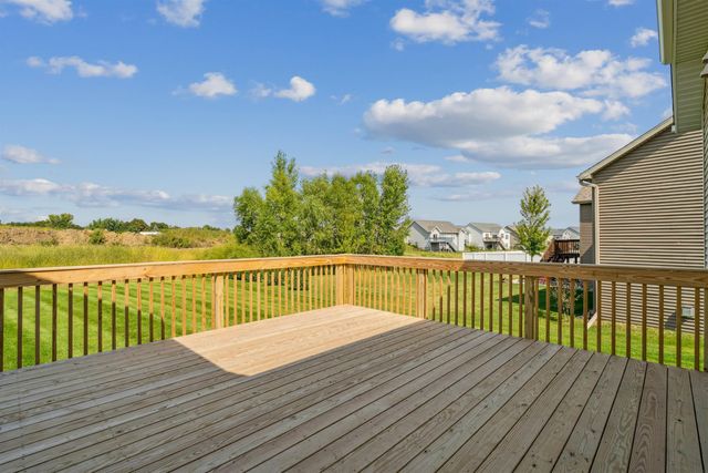 4408 Granite Ridge Road, Cedar Falls, IA 50613