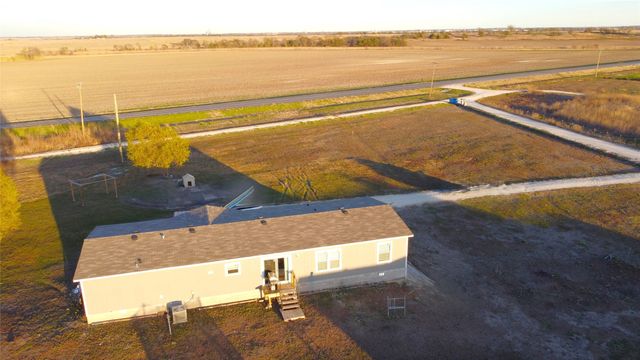 115 Private Road 172, Hillsboro, TX 76645