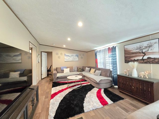 115 Private Road 172, Hillsboro, TX 76645