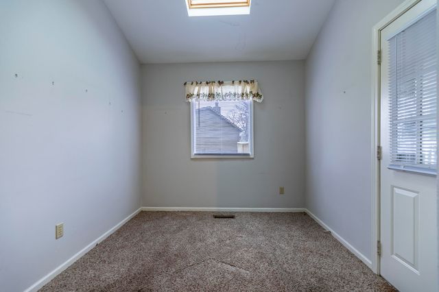 1874 Springvale Drive, Crown Point, IN 46307