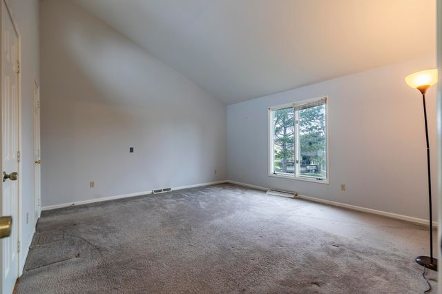 1874 Springvale Drive, Crown Point, IN 46307