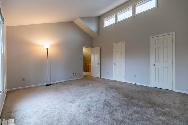 1874 Springvale Drive, Crown Point, IN 46307