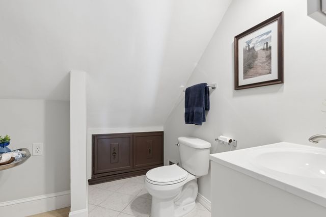 5 Kenwood St 3, Somerville, MA 02144