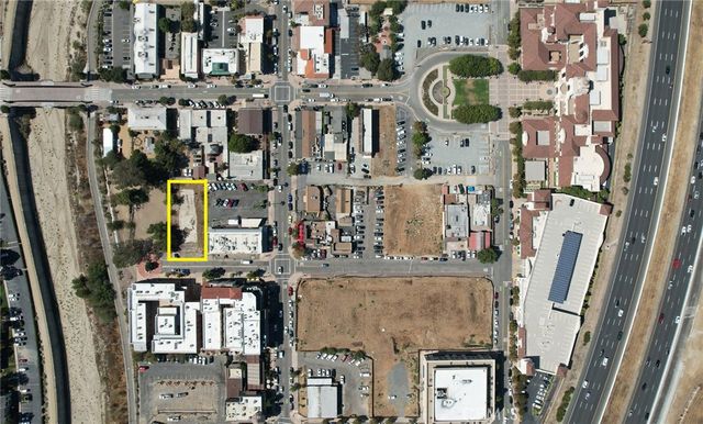 42045 3rd Street, Temecula, CA 92590