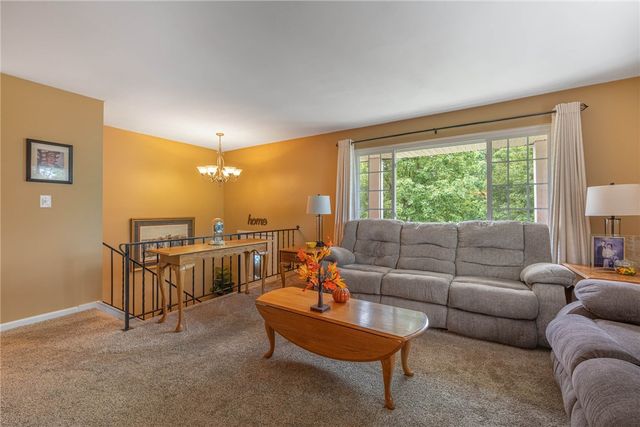 2431 Santa Rosa Drive, Kettering, OH 45440