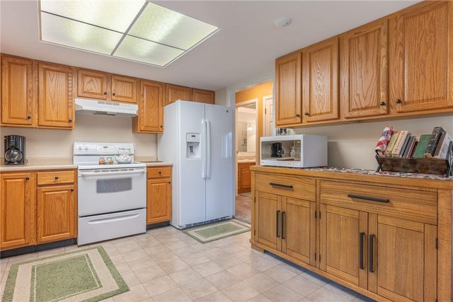 2431 Santa Rosa Drive, Kettering, OH 45440