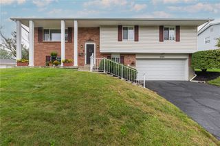 2431 Santa Rosa Drive, Kettering, OH 45440