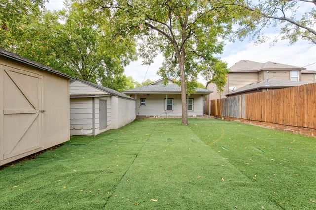 2521 Benbrook Boulevard, Fort Worth, TX 76109