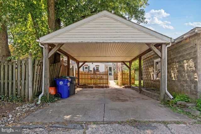 1129 QUEEN ST, Pottstown, PA 19464