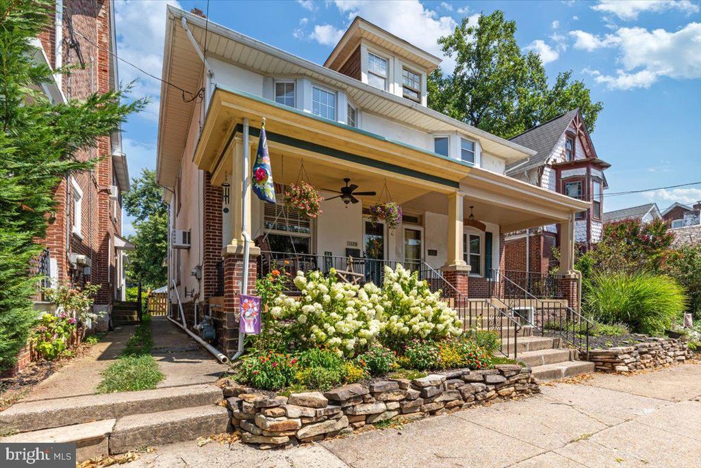 1129 QUEEN ST, Pottstown, PA 19464
