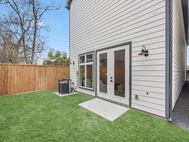 3411 Mcgowen Street, Houston, TX 77004