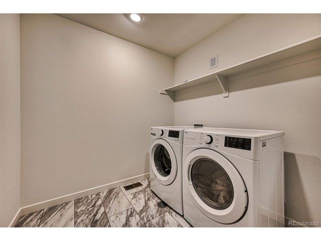 9048 Bondcliff Ln, Parker, CO 80134