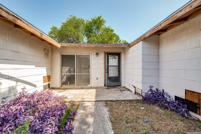 5427 SANTA CRUZ ST, San Antonio, TX 78228