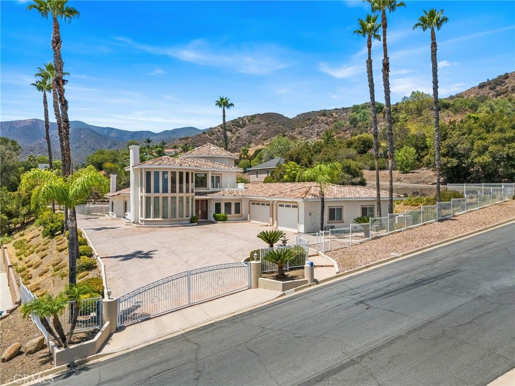 30395 Ainsworth, Lake Elsinore, CA 92530 — photo 2