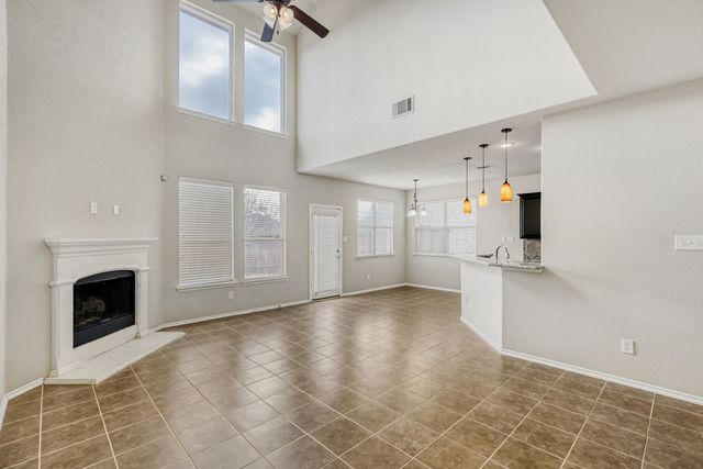 410 Hayes Street, Lavon, TX 75166