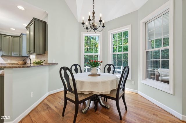 2536 Maxton Crest Drive, Apex, NC 27539