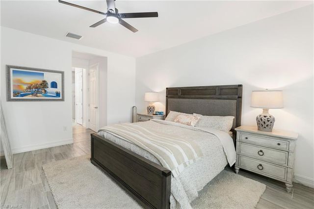 14837 Windward LN, Naples, FL 34114