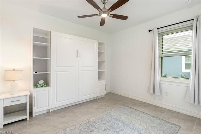 14837 Windward LN, Naples, FL 34114