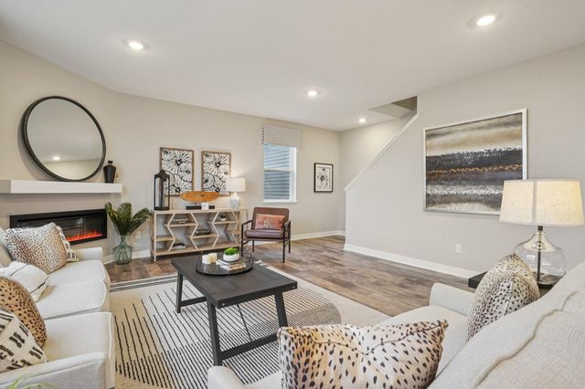 1896 Marsh View Terrace, Shakopee, MN 55379