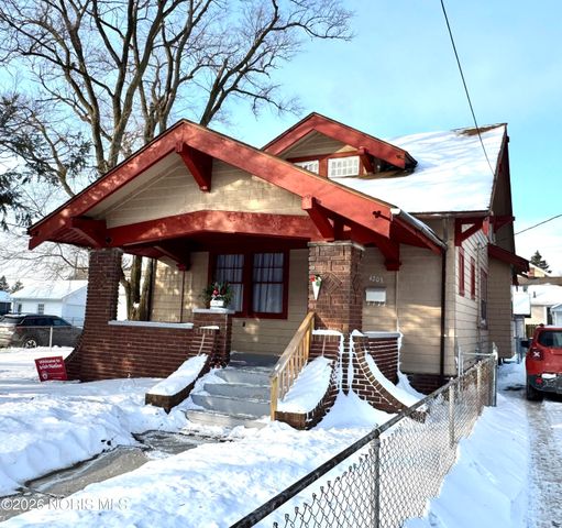 4203 Berwick Avenue, Toledo, OH 43612