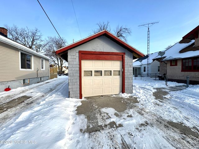 4203 Berwick Avenue, Toledo, OH 43612