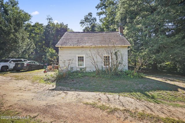 100 Route 33, Freehold, NJ 07728