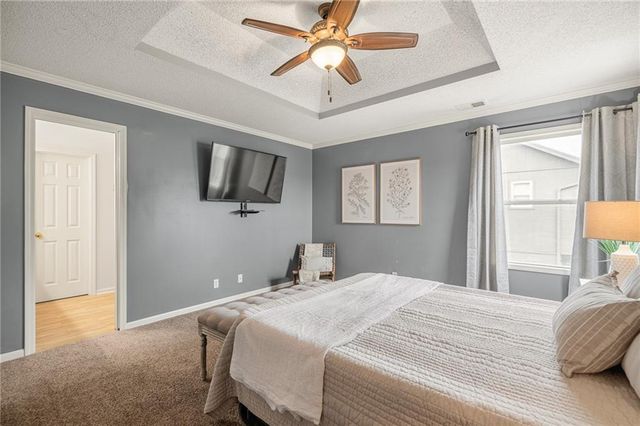 433 W Bluebird Street, Gardner, KS 66030