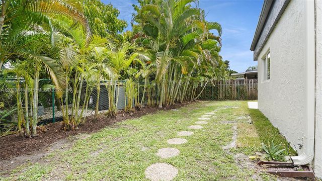 9661 NW 44th Court, Sunrise, FL 33351