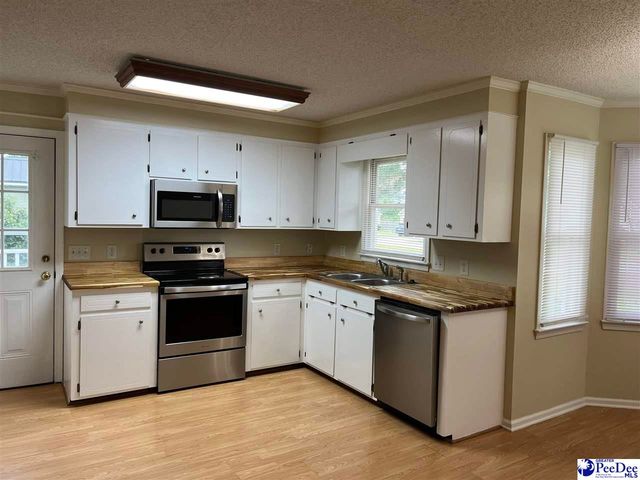698 Florida Drive, Florence, SC 29501