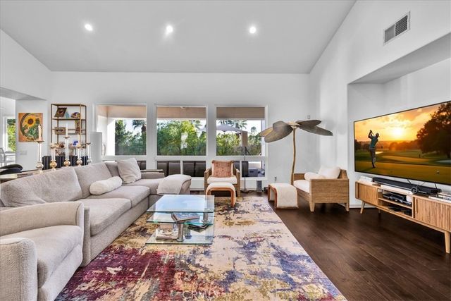 4 Oakmont Drive, Rancho Mirage, CA 92270