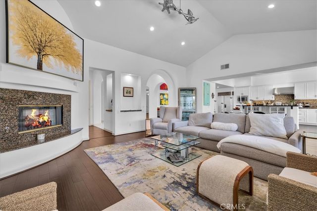 4 Oakmont Drive, Rancho Mirage, CA 92270