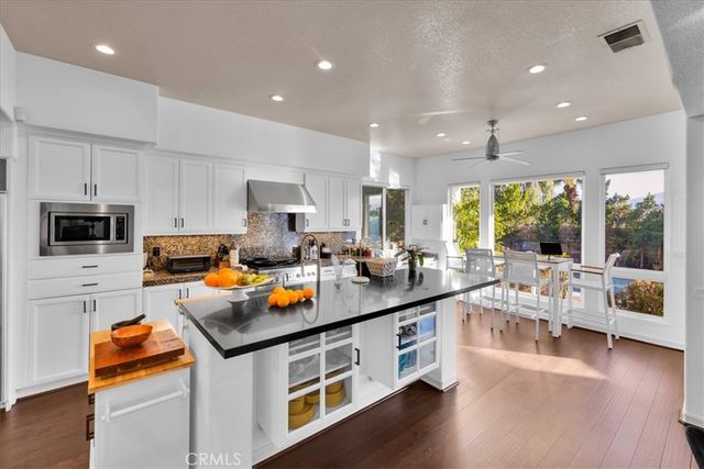 4 Oakmont Drive, Rancho Mirage, CA 92270