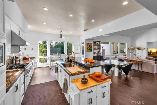 4 Oakmont Drive, Rancho Mirage, CA 92270