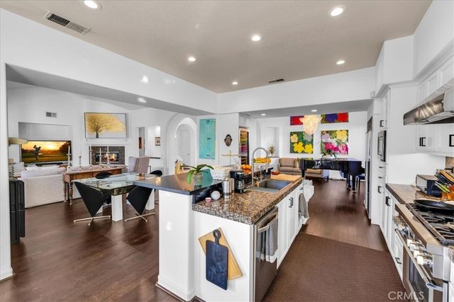 4 Oakmont Drive, Rancho Mirage, CA 92270