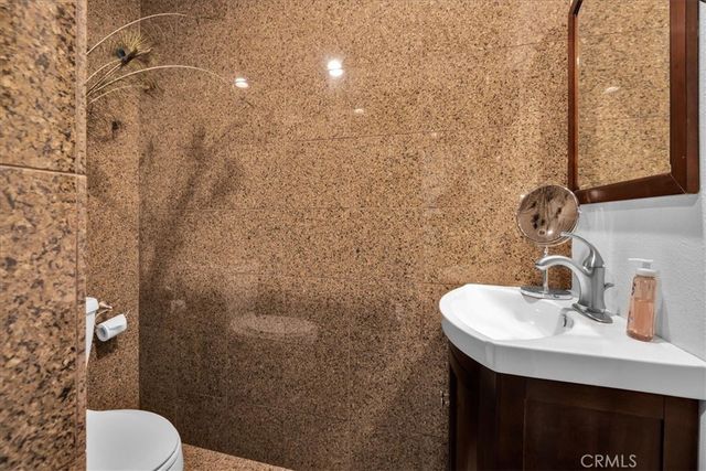 4 Oakmont Drive, Rancho Mirage, CA 92270