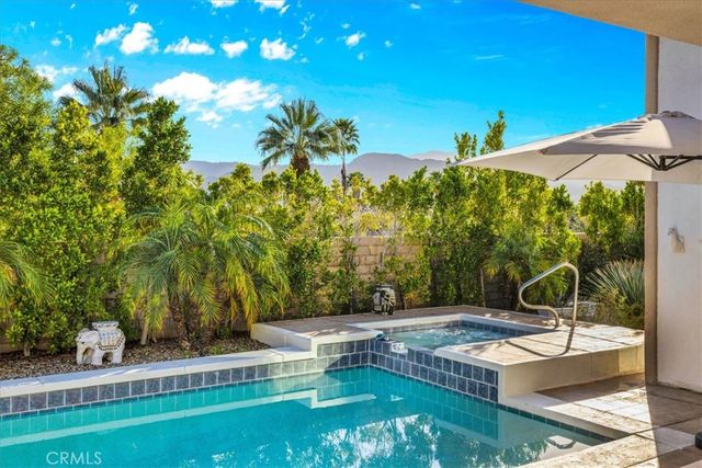 4 Oakmont Drive, Rancho Mirage, CA 92270