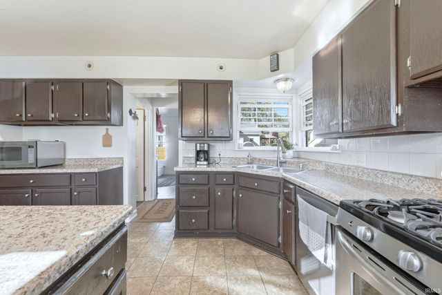 211 S Elm Street, Columbia City, IN 46725