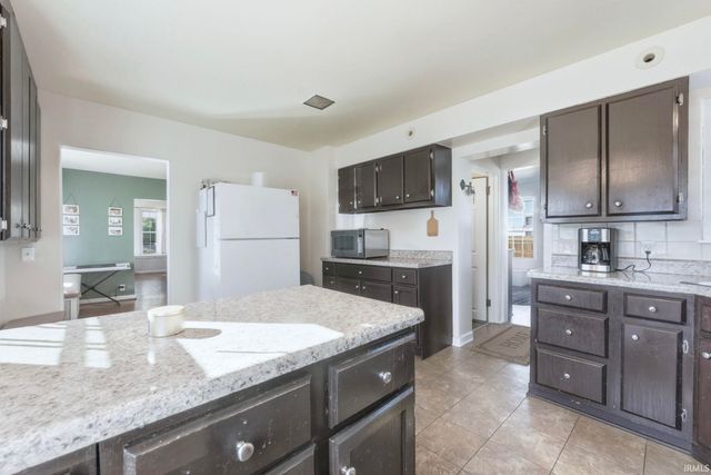 211 S Elm Street, Columbia City, IN 46725