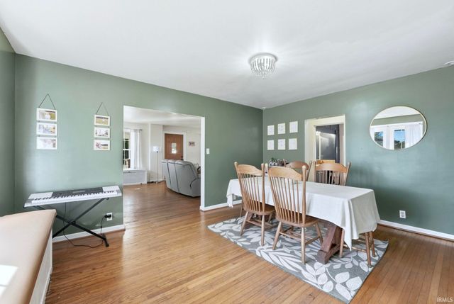 211 S Elm Street, Columbia City, IN 46725