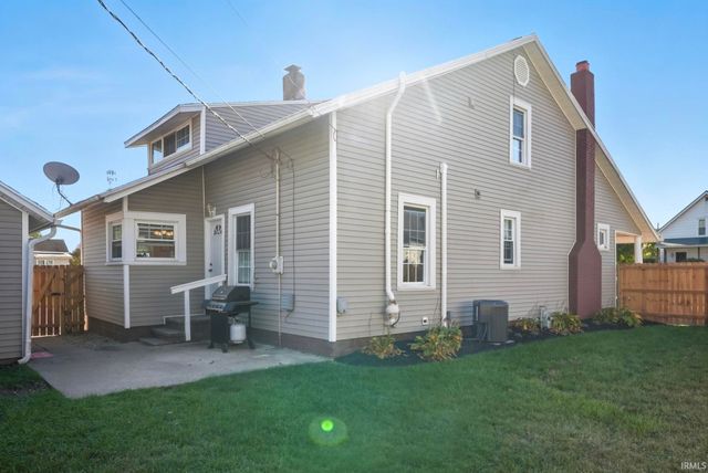 211 S Elm Street, Columbia City, IN 46725