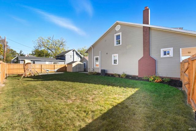 211 S Elm Street, Columbia City, IN 46725